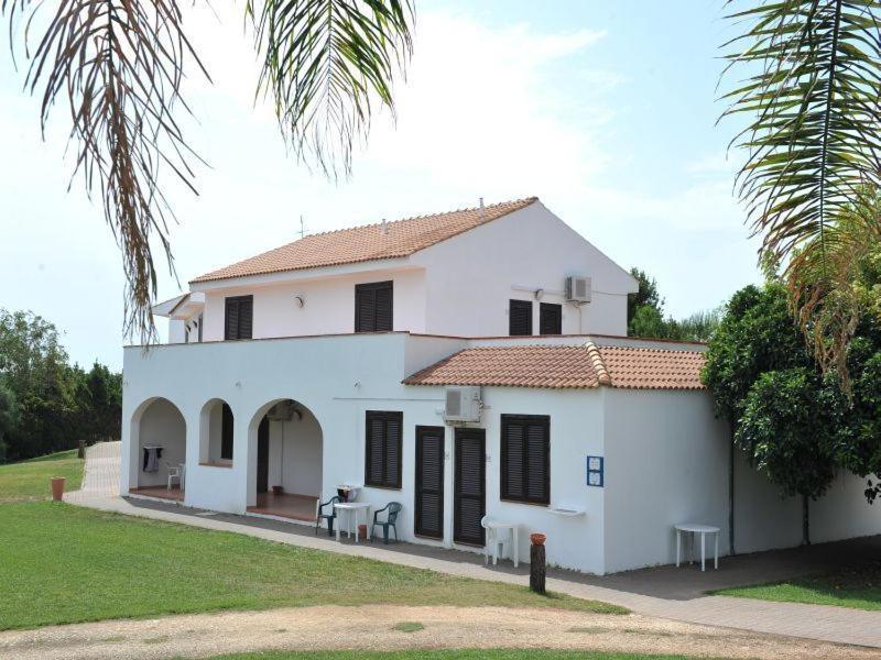 Hotel Club Santa Sabina Torre Santa Sabina Eksteriør billede