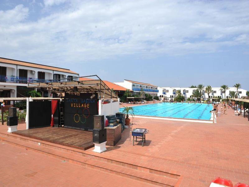 Hotel Club Santa Sabina Torre Santa Sabina Eksteriør billede