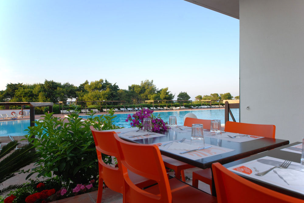 Hotel Club Santa Sabina Torre Santa Sabina Eksteriør billede